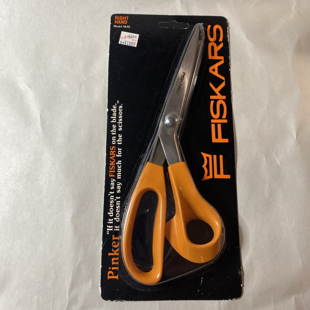 Fiskars Scissors Model 9445 Right Hand Pinker Pinking Shears NOS