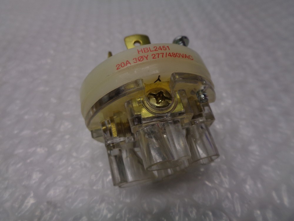 HUBBELL HBL2451 PLUG NSNP