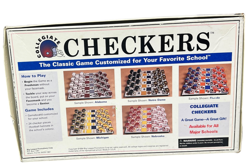 Wisconsin Checkers Game - Badgers - EUC - COMPLETE