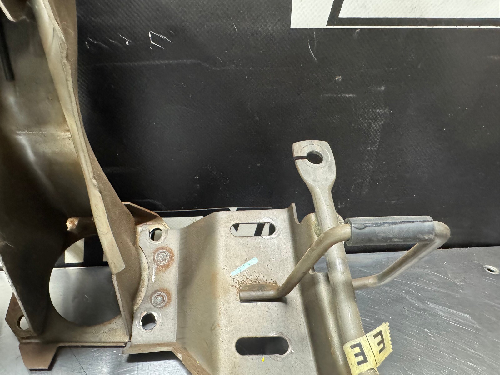 04-06 PONTIAC GTO MANUAL PEDAL ASSEMBLY OEM #L452