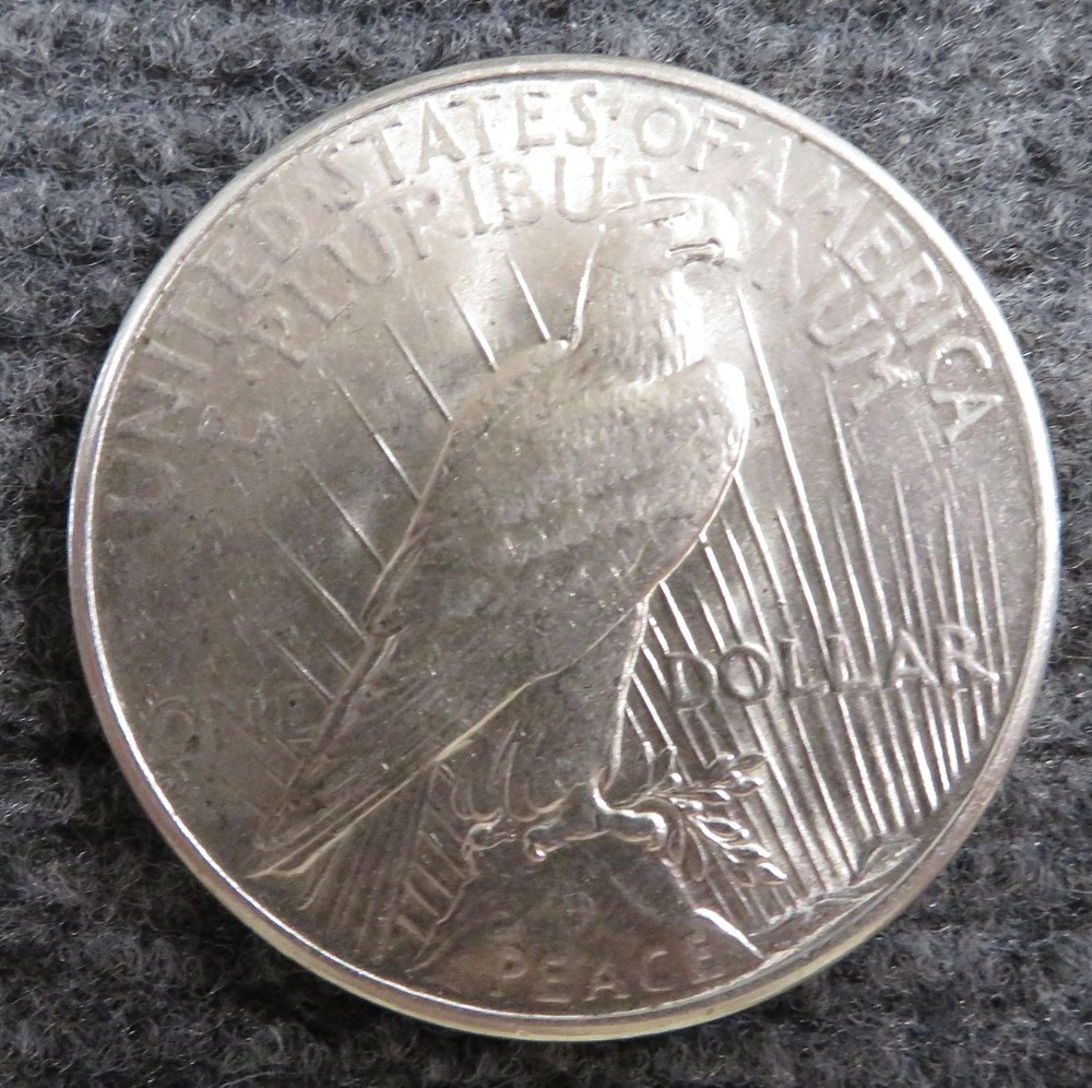 1935 Peace Dollar - GEM BU