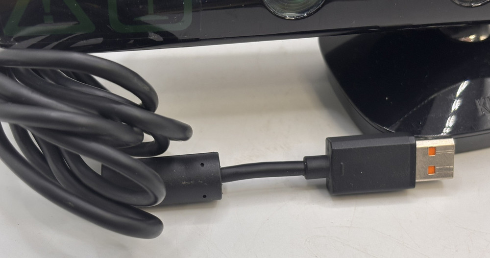 Microsoft Kinect Sensor Bar for Xbox 360 Motion Camera Preowned OEM