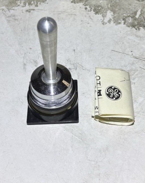 GE CR104PXM05 Wobble Stick Toggle Switch
