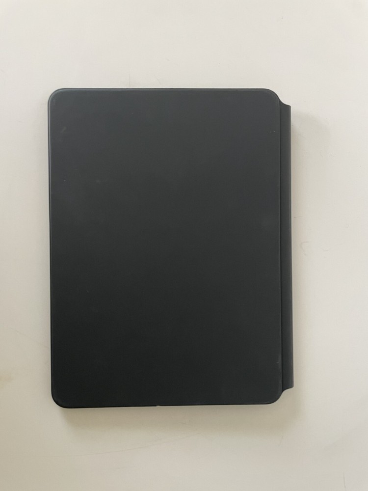 Apple A2261 Magic Keyboard for 11" M2 iPad Air and Pro