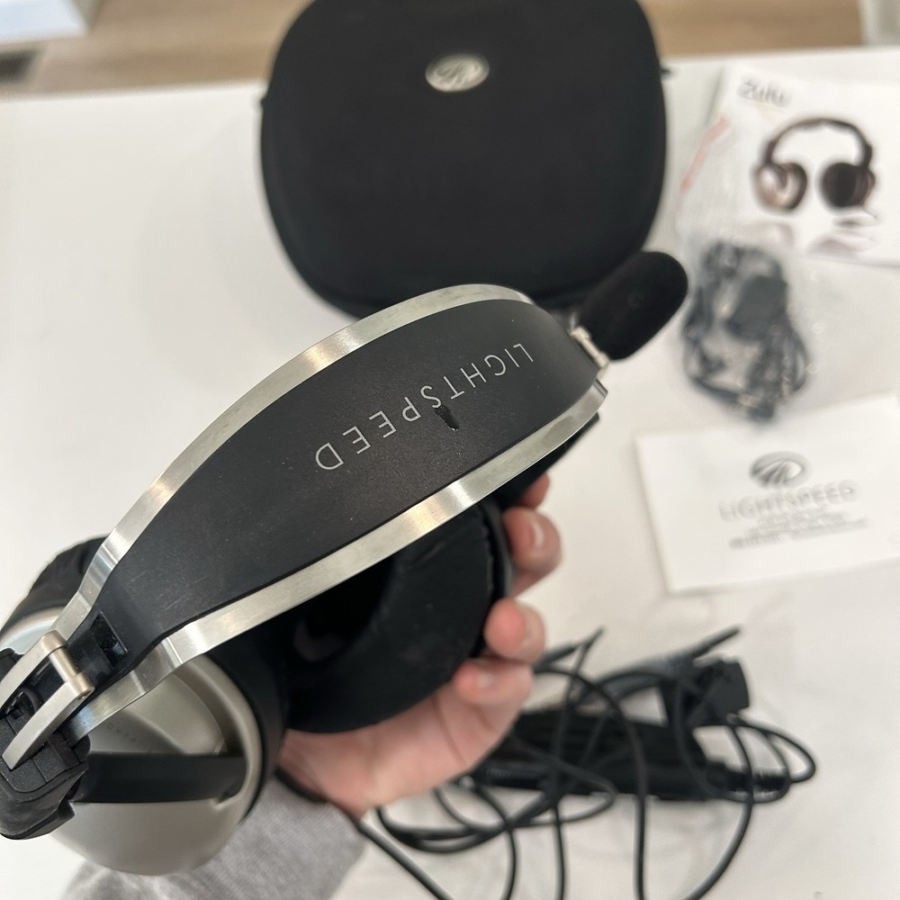 Lightspeed Zulu ANR Bluetooth Aviation Headset