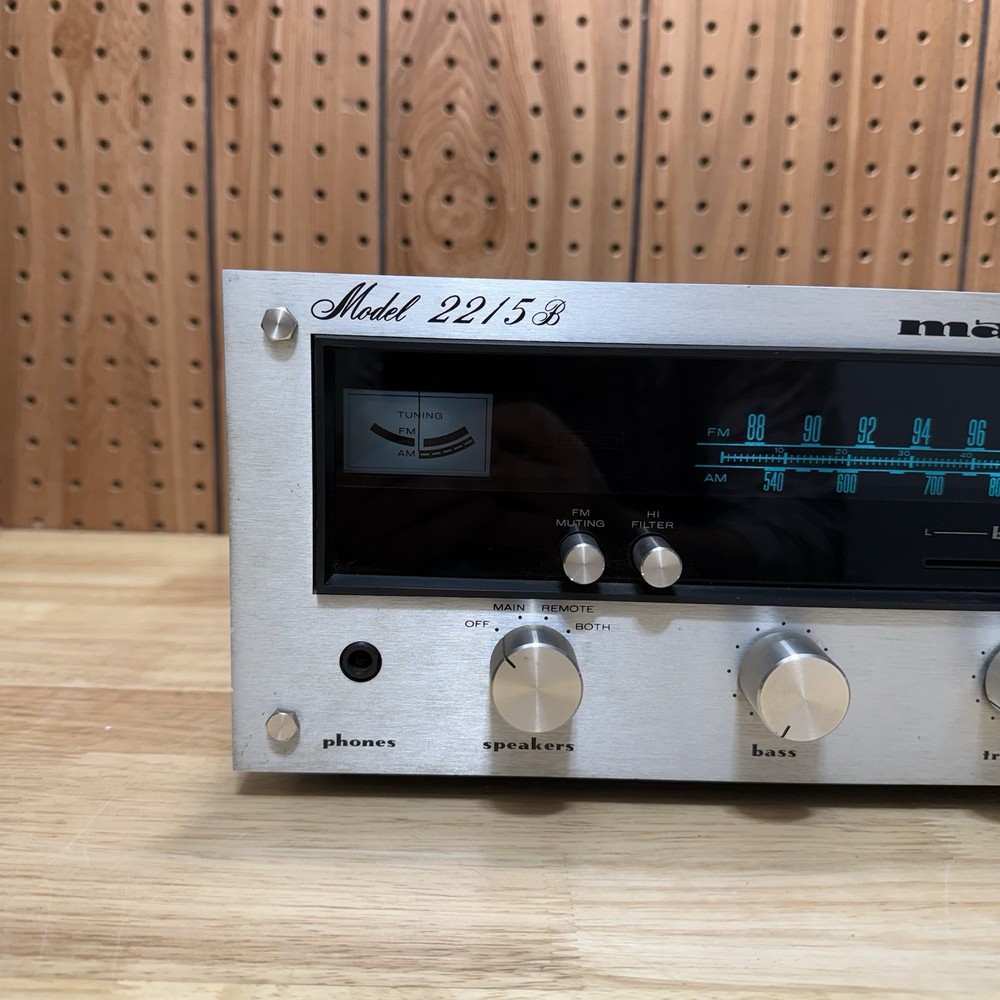 MARANTZ 2215B VINTAGE STEREO RECEIVER -SERVICED - CLEANED - TESTED