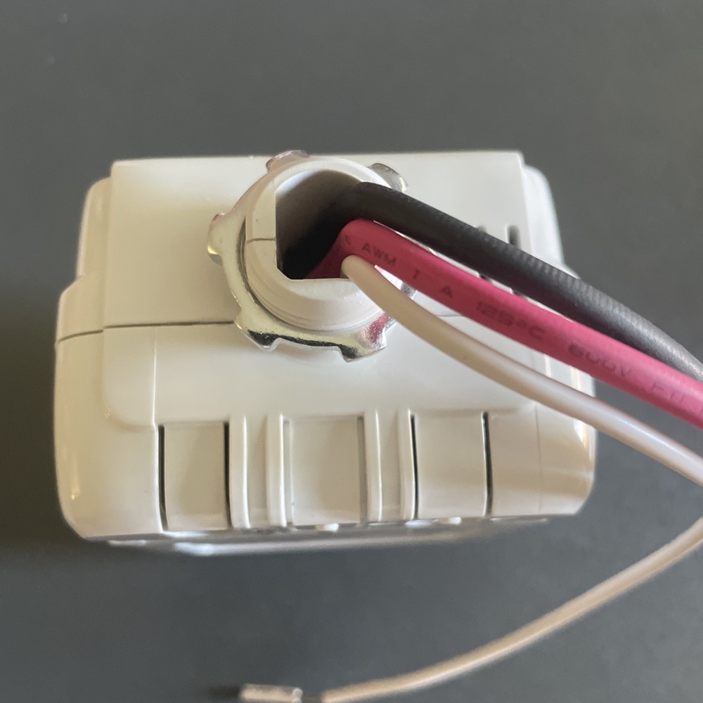 WattStopper Legrand LMPL-101 Digital Plug Load Controller 20A, 120V, 60Hz