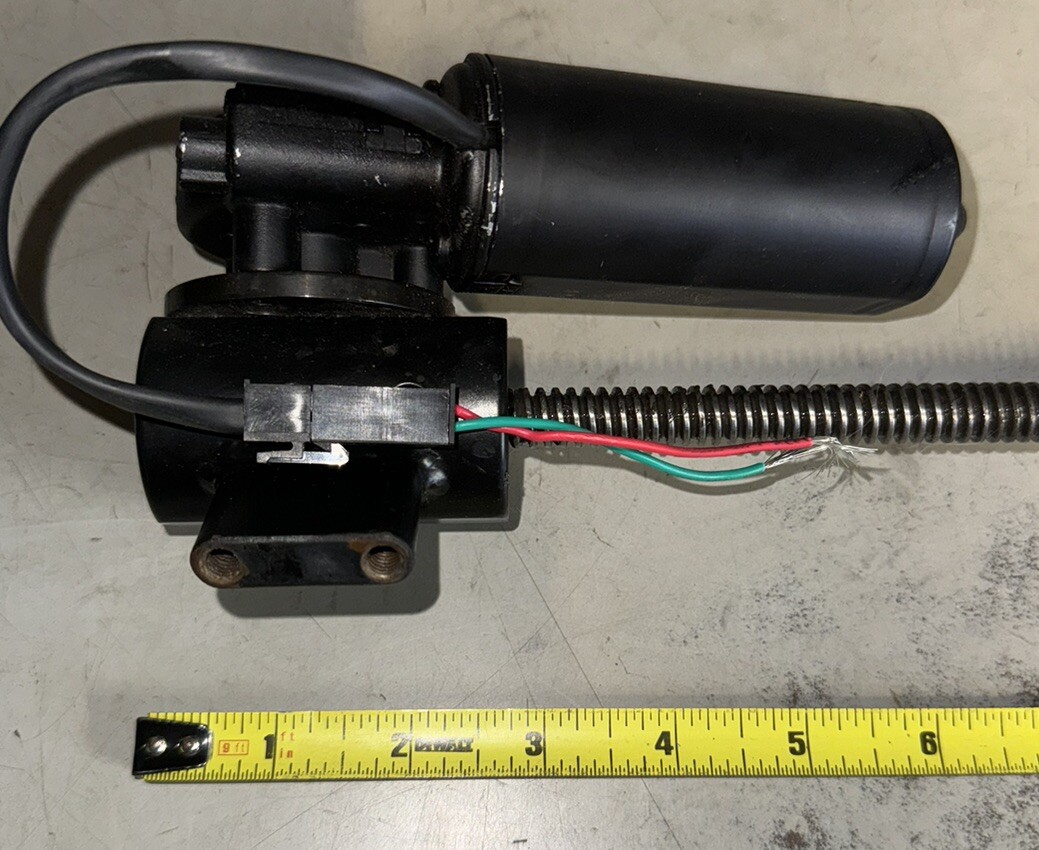 electric Linear screw Actuator 12V 24v 6" 550lbs/2500N 0.25"/s solar rc robot DC