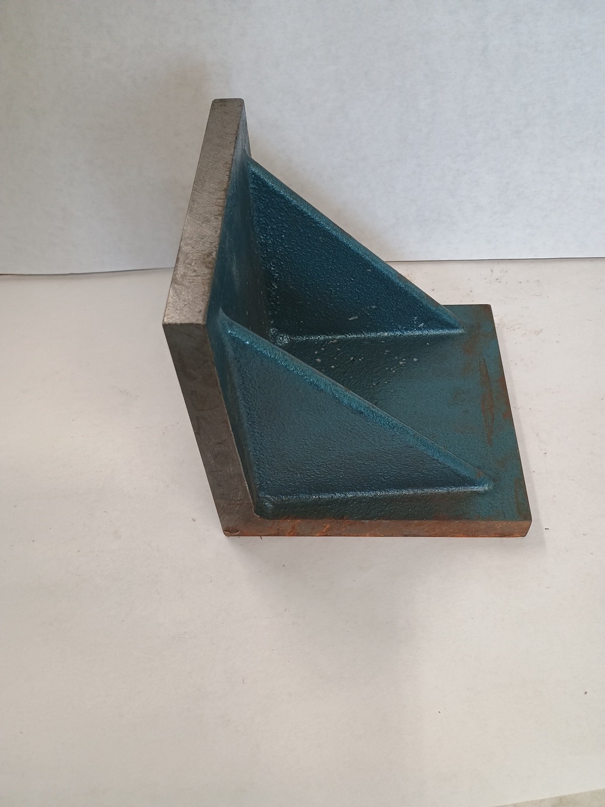 6" x 6" X 6" Wide Right Angle Plate New w/ a little rust