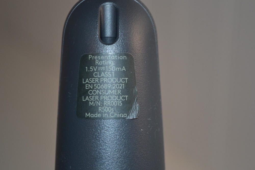 GENUINE Logitech R500 Laser Presentation Remote, Gray RR0015