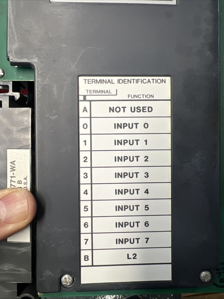 EUC-ALLEN BRADLEY 1771-IA/C 120V AC/DC INPUT MODULE