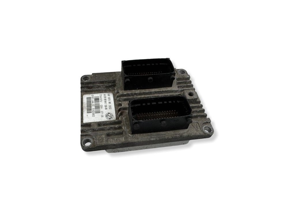 Fiat 500 2007 Engine Control Unit Module 51829843 77KHFHT9