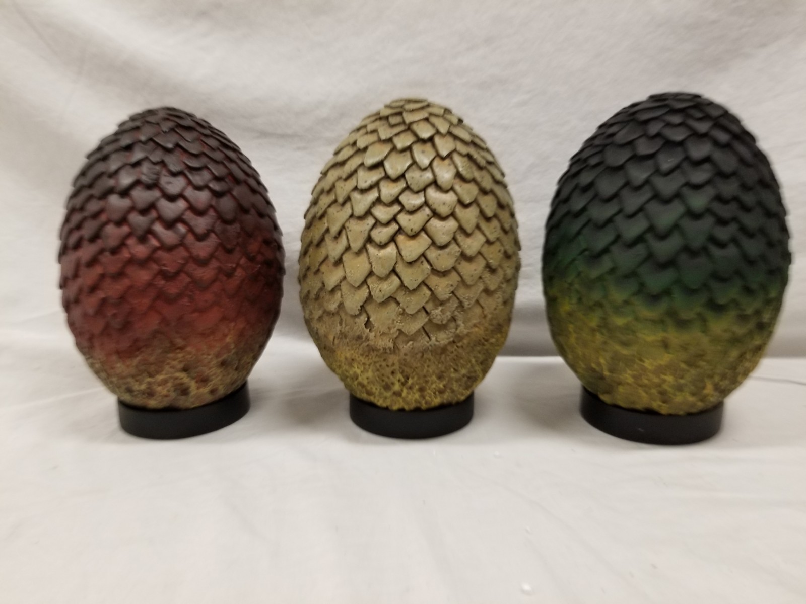 HBO GAME OF THRONES DRAGON EGG LIFE SIZE 1 Set REPLICA STATUE STARK King TV Show