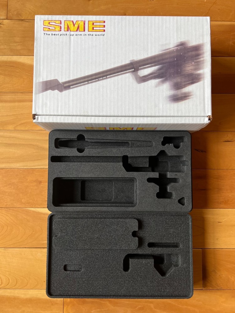 SME V TONEARM OUTER PACKING BOX & INNER FOAM CELL  (17)