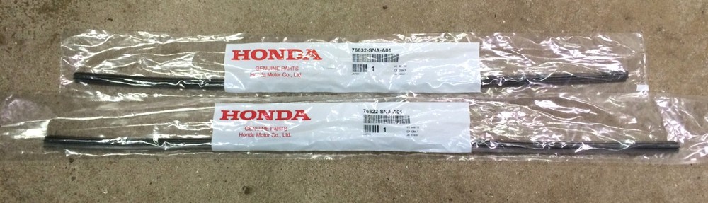 Genuine OEM Honda Civic 4dr Wiper Insert Rubber Pair Front 2006 2007 Inserts Set