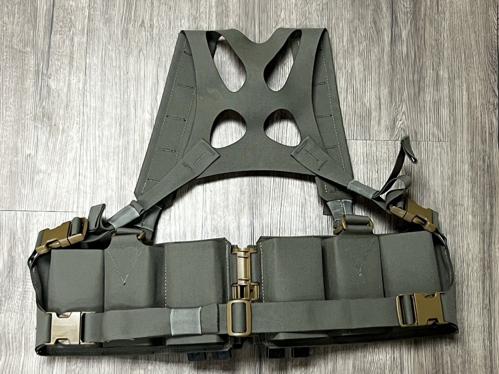 Esstac Bushboar 7.62 A1 Split Chest Rig