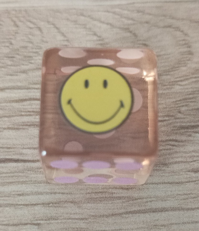Smiley, set of 5 dice in a plastic case
