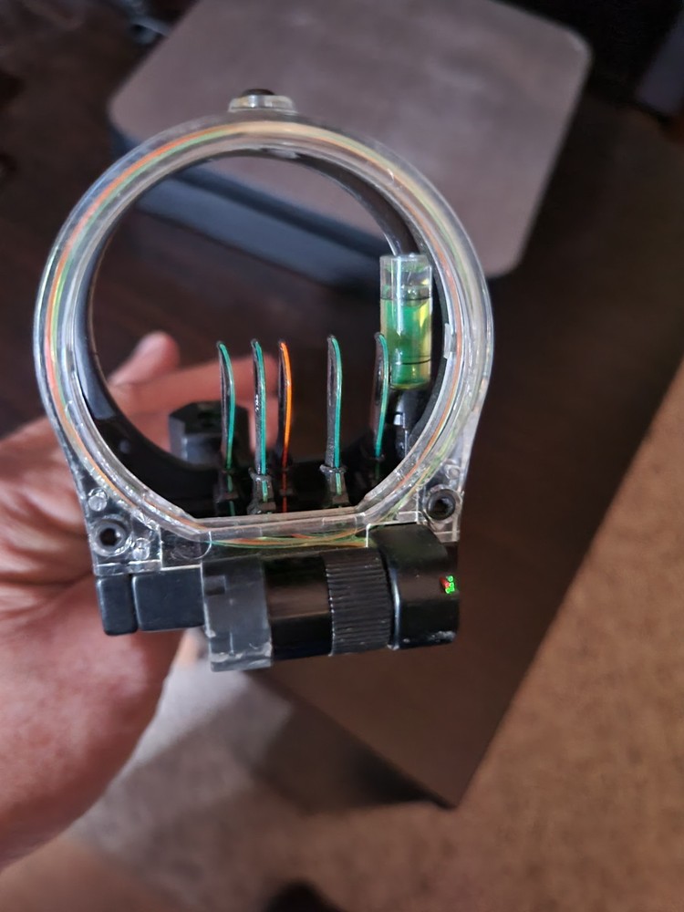 Trophy Ridge Hit-Man 5 Compound Bow Sight Right Or Left Hand Bows