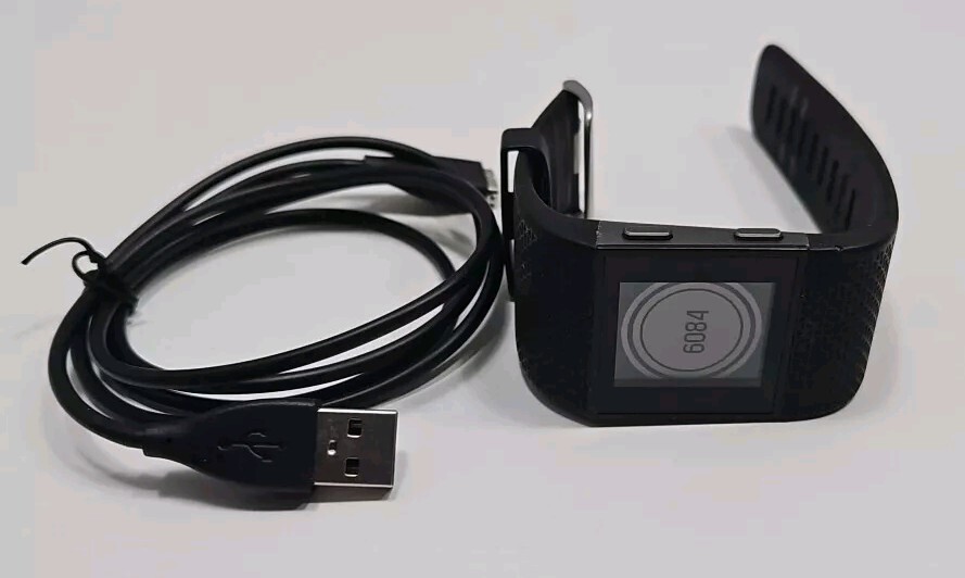 Fitbit Surge Activity Tracker Small Black Band Working Clean With Charging Cable