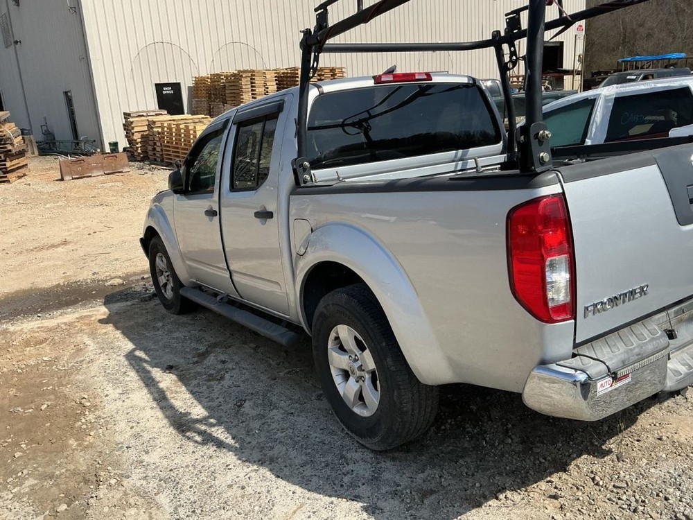 FRONTIER 2010 Glove Box 4987722