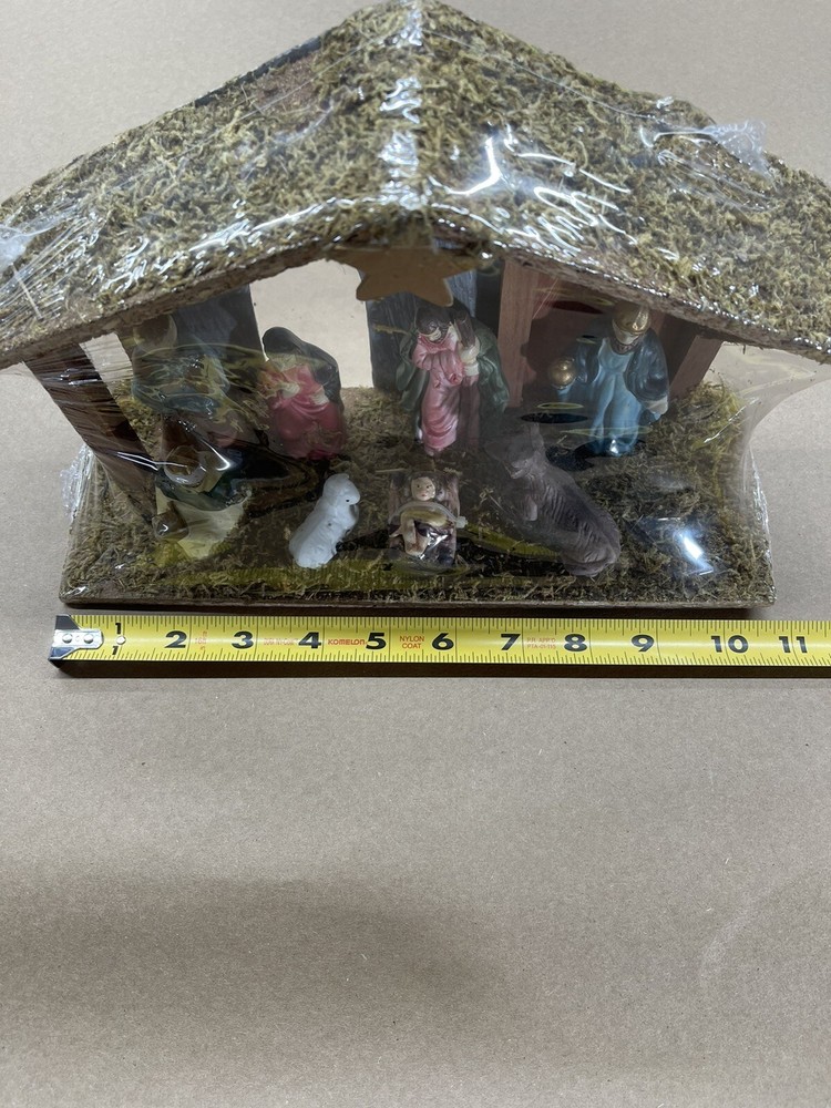 Christmas Jesus Nativity Scene Miniature Desktop Unopened
