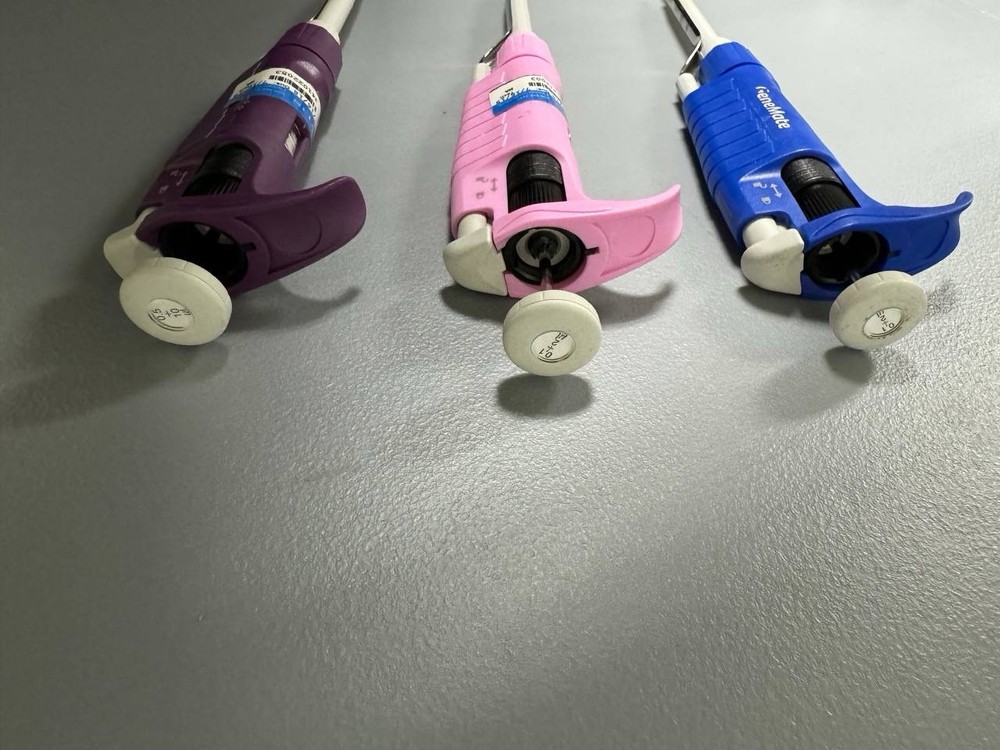 Set 3 BioExpress Genemate Pipette