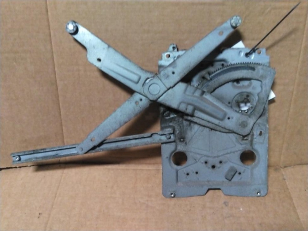 For 2006 VOLVO VNL WINDOW REGULATOR Right ,  IL