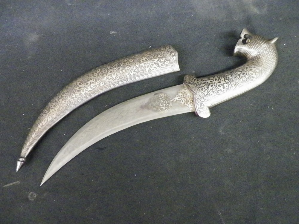 Vintage Damascus Panther Dagger