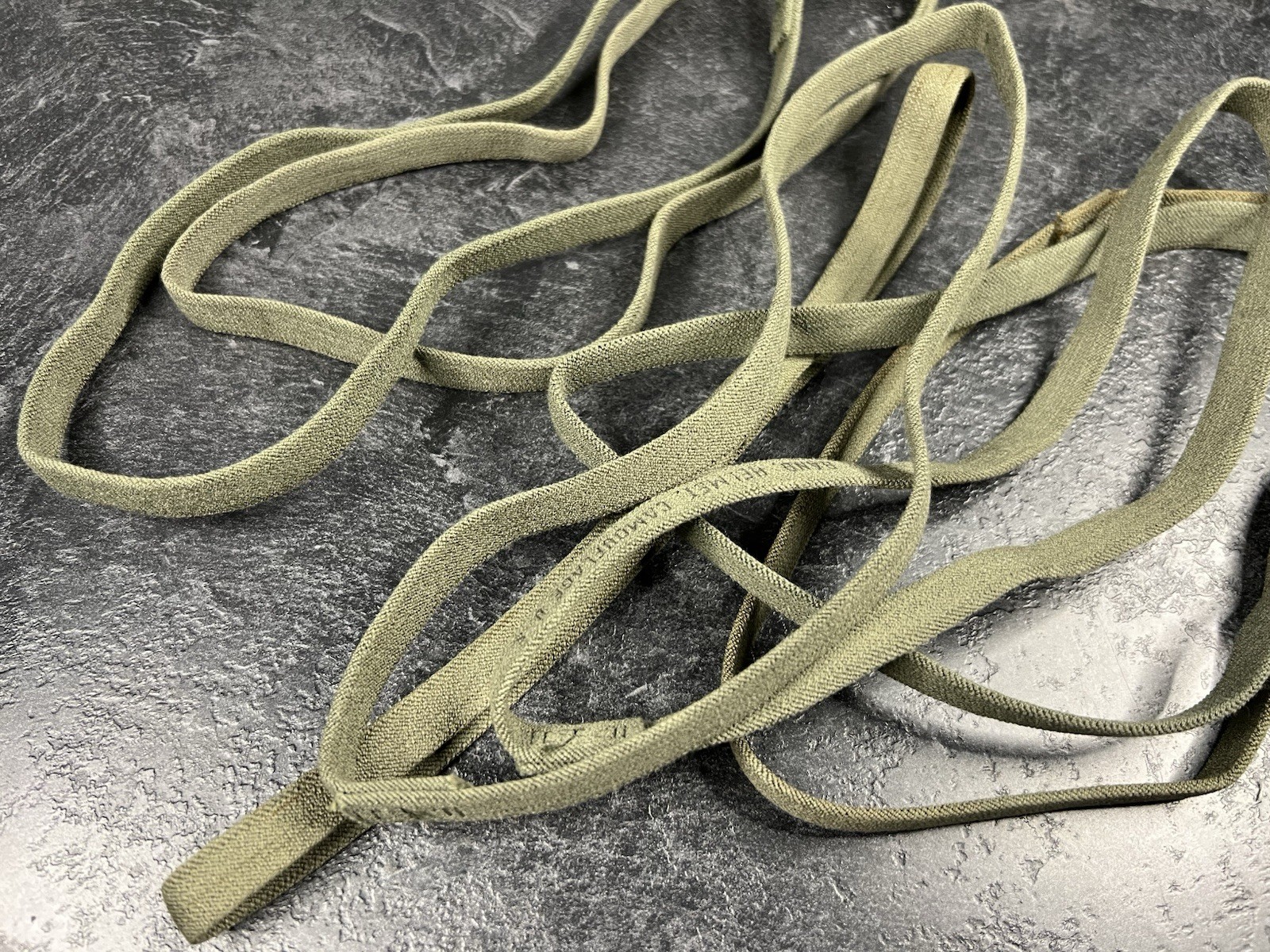 Vietnam War Helmet Band original unissued USGI M1 Camo Cover Band NO CATEYES