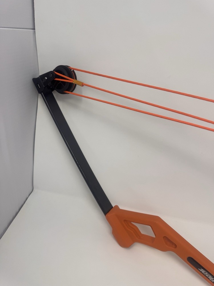 Bear Archery Apprentice Youth Bow Orange Compound Bow