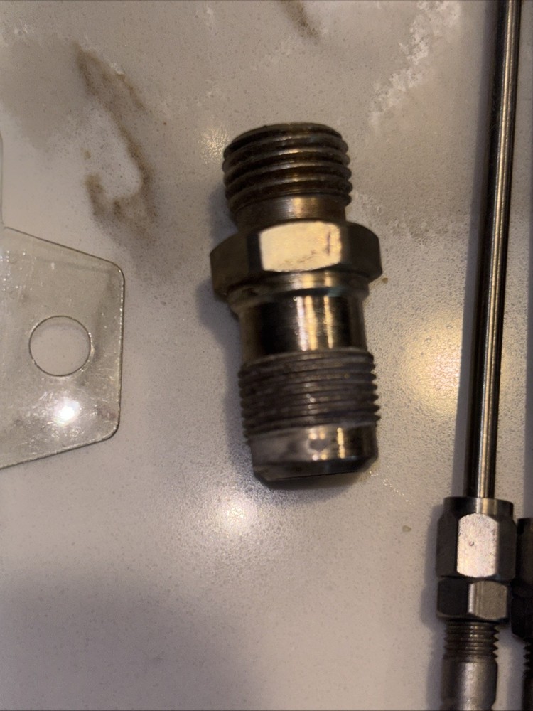 Binks 66SD, 67PD, 63B And 4 Needles Bundle