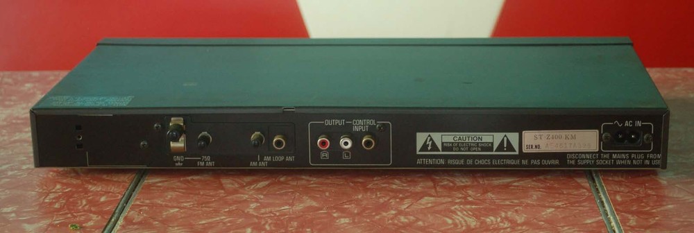 Technics ST-Z400 Quartz Synthesizer Tuner