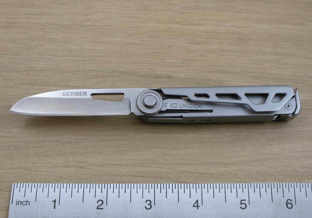 Gerber Armbar Drive Onyx Multi-Tool, Knife, Bit Driver, Scissors - Excellent
