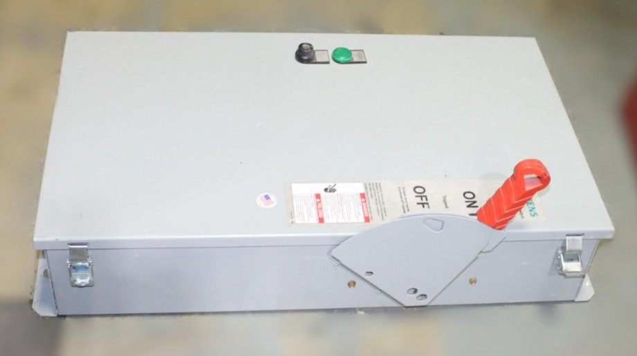 Siemens ECS3T1R2GF13N Elevator Control Switch