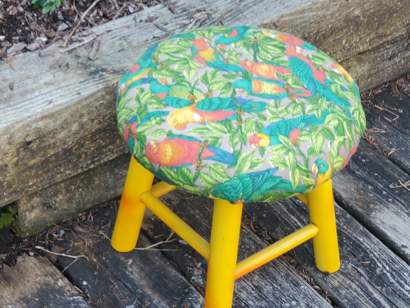 Parrot Jungle Paradise Love Birds Footstool Wood Base Colorful Hand Made As Is