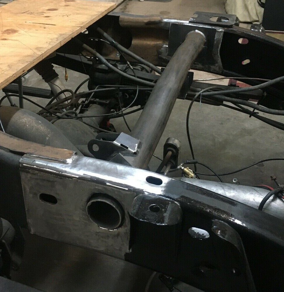 Rear Tank Support + Rear Shock Mount Crossmember For 01-10 Chevy Silverado/GMC