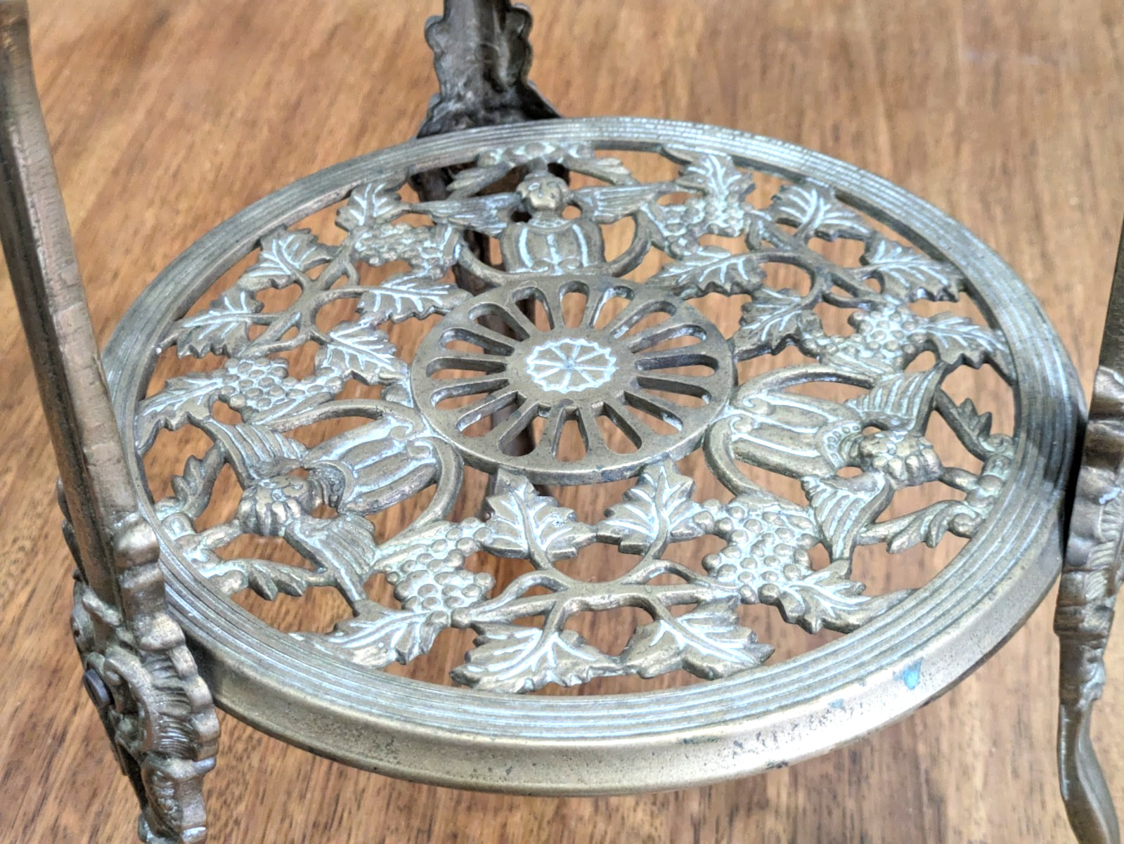 Vintage Ornate Brass Two Tier Side Table Plant Stand Pierced Cherub Angel