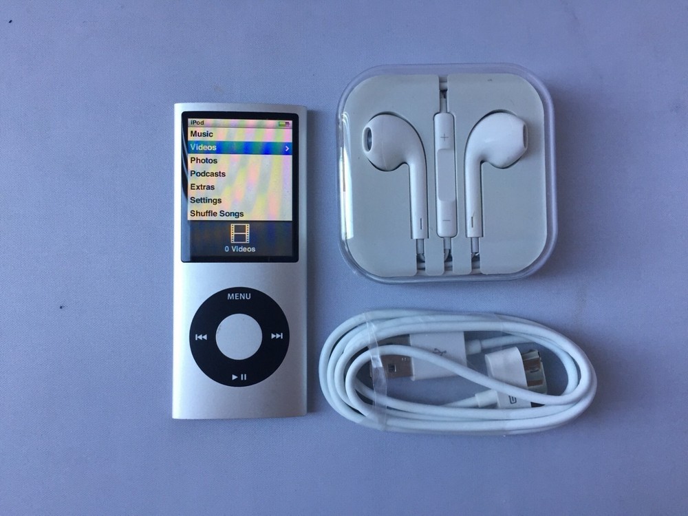 Apple Ipod Nano 4th Generation Silver (8gb) mint