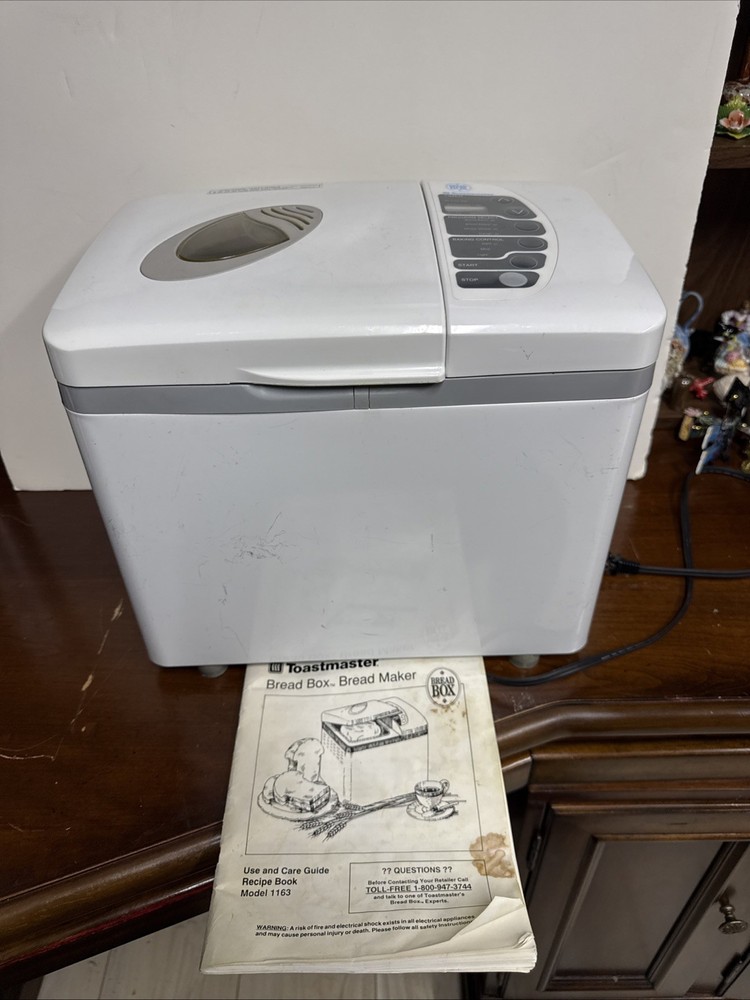 Vintage Toastmaster Bread Box Bread Maker 1.5 Lb Model 1196 Includes Guide