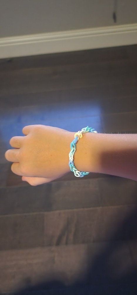 Bracletes For Everyone