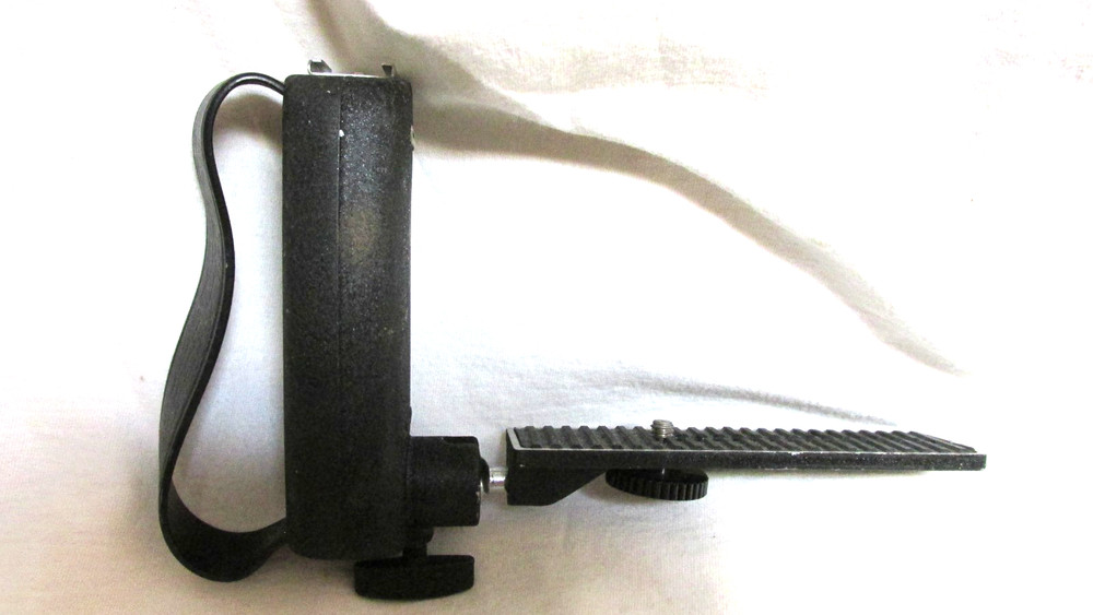 VINTAGE MINETTE CAMERA HANDLE GRIP HOLDER