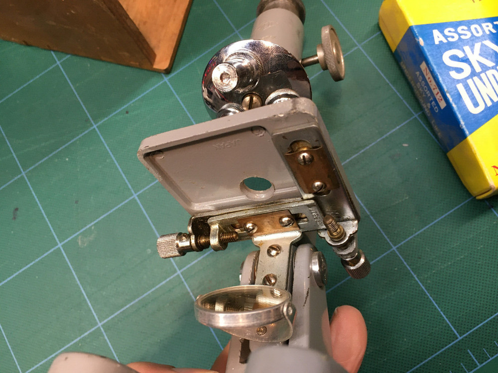 ATCO Microscope Model 1377 W/Original Box & 24 Pre-made Slides! READ BELOW!