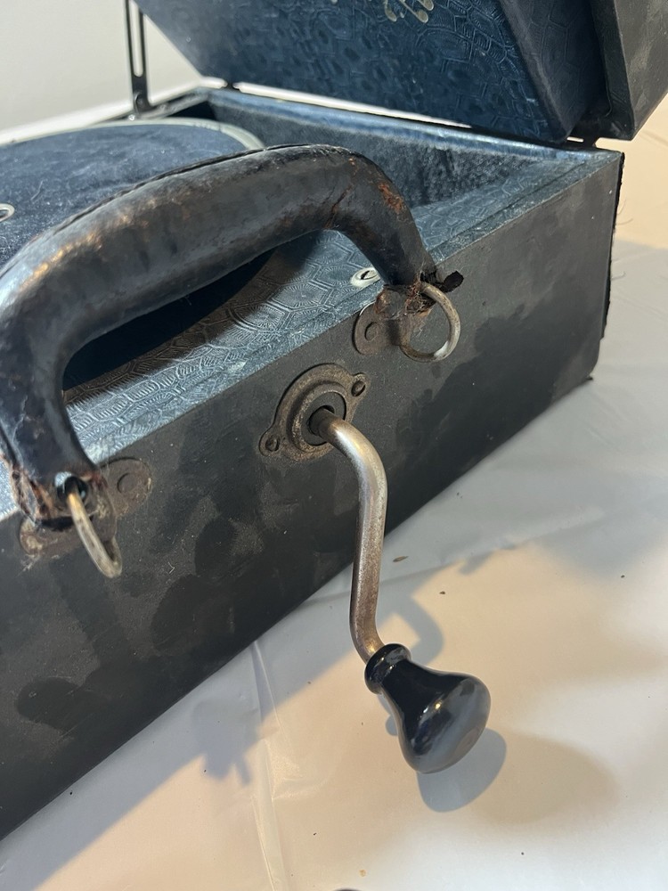 1920s Hand Crank Record Player