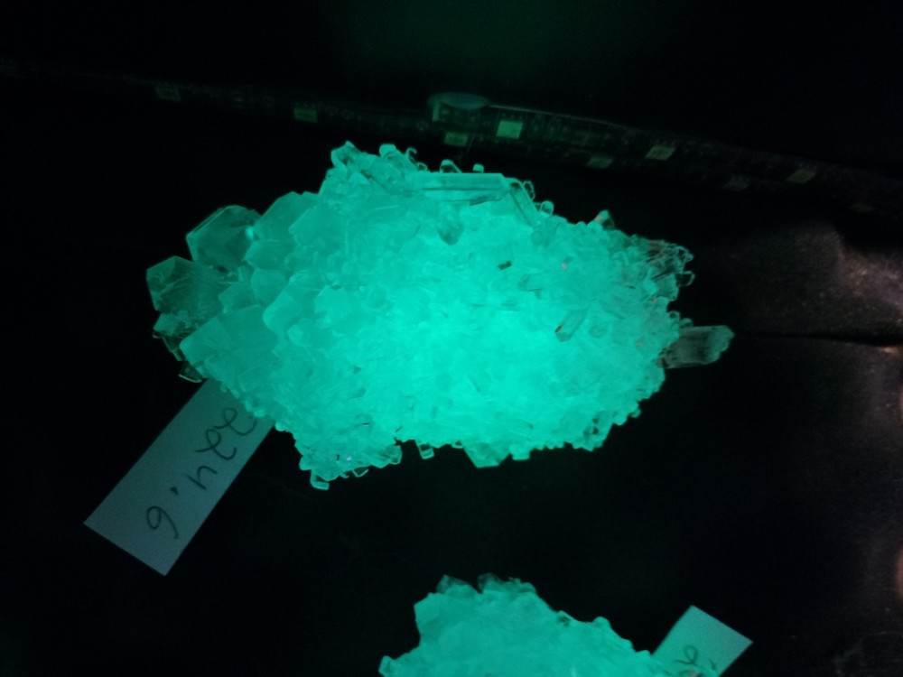 Kryptonite Crystal UV Reactive