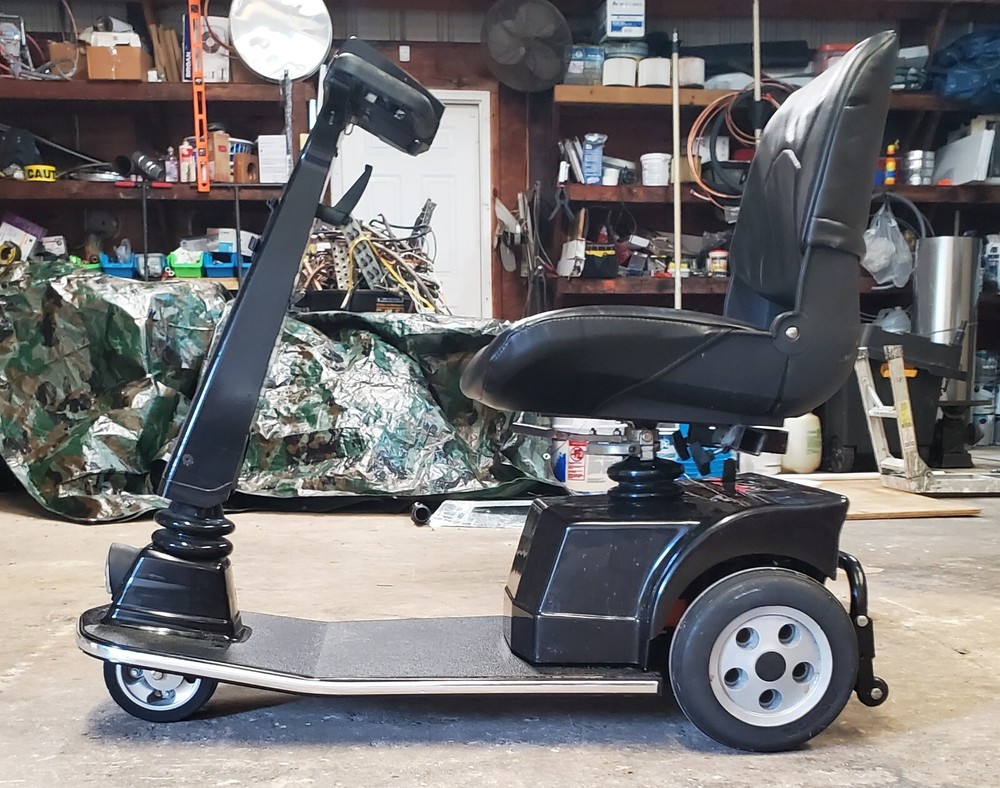 Amigo RT Deluxe mobility scooter