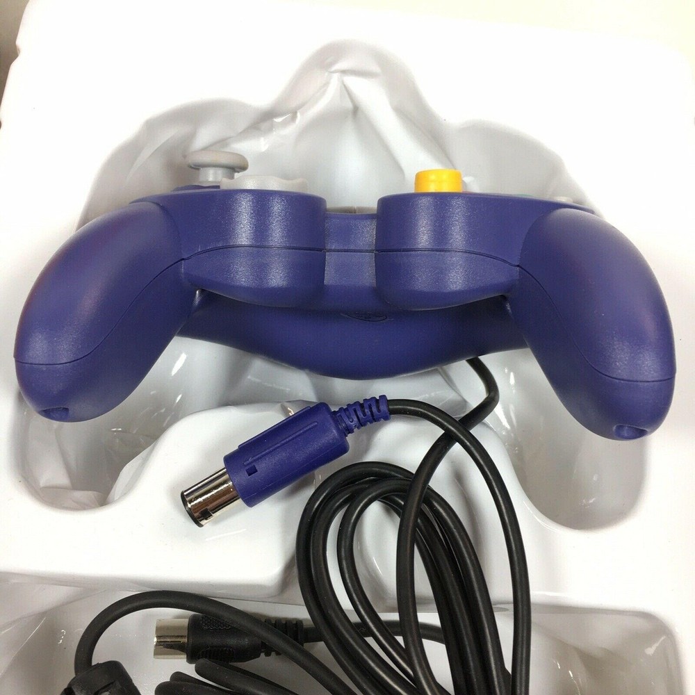 3D2 Nintendo GameCube Accessory Pak Console Carrying Case Controller & RF Switch