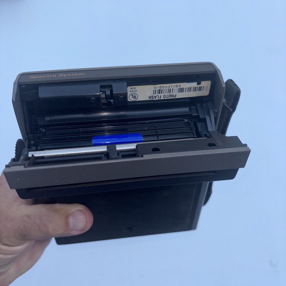 VINTAGE POLAROID SPECTRA SYSTEM CAMERA