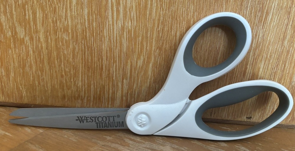 Westcott Titanium Bonded Scissors 8" Straight 13529 EUC