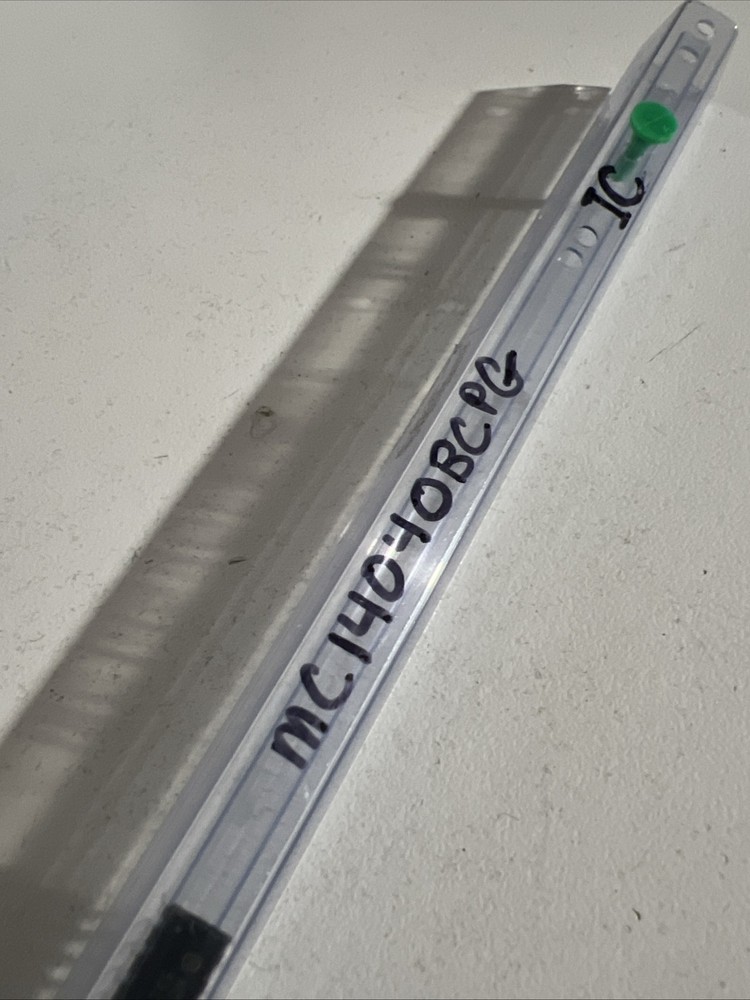 16pc MC14040BCPG onsemi Counter IC Binary Counter 12 Bit Negative Edge 16-PDIP