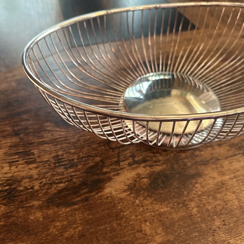 Vintage Leonard Silver Plate on Brass Wire Fruit or Bread Basket Silverplated